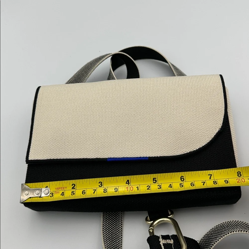Rothy’s Belt Bag Cream Black NWOT - Picture 8 of 8